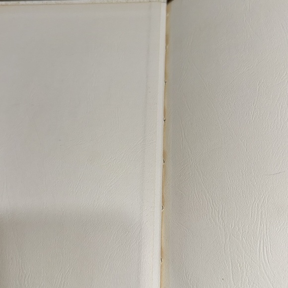 White Gold Holy Bible Mendenhall KJV red‎ letter edition Master Reference 1971 - Picture 2 of 11